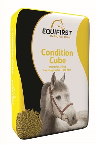 Afbeelding 20 kg Equifirst condition cube door Online-dierenwinkel.eu