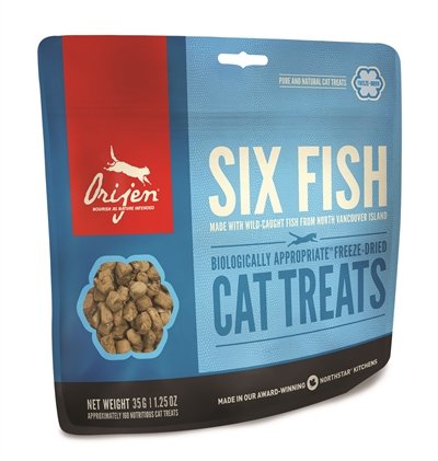 Afbeelding Orijen cat gevriesdroogd 6 fish snoepjes 35 gr door Online-dierenwinkel.eu