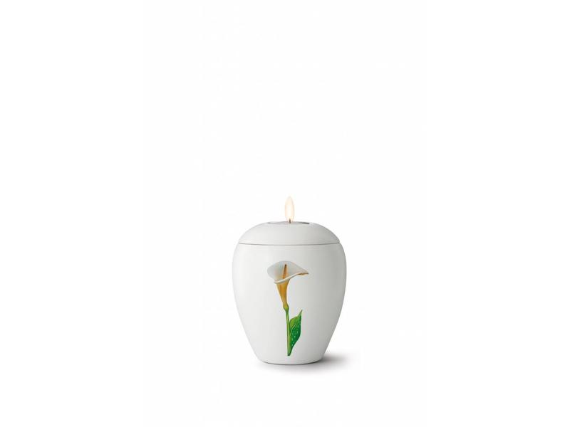 Mini bianco calla urn met lichtje - Keramiek
