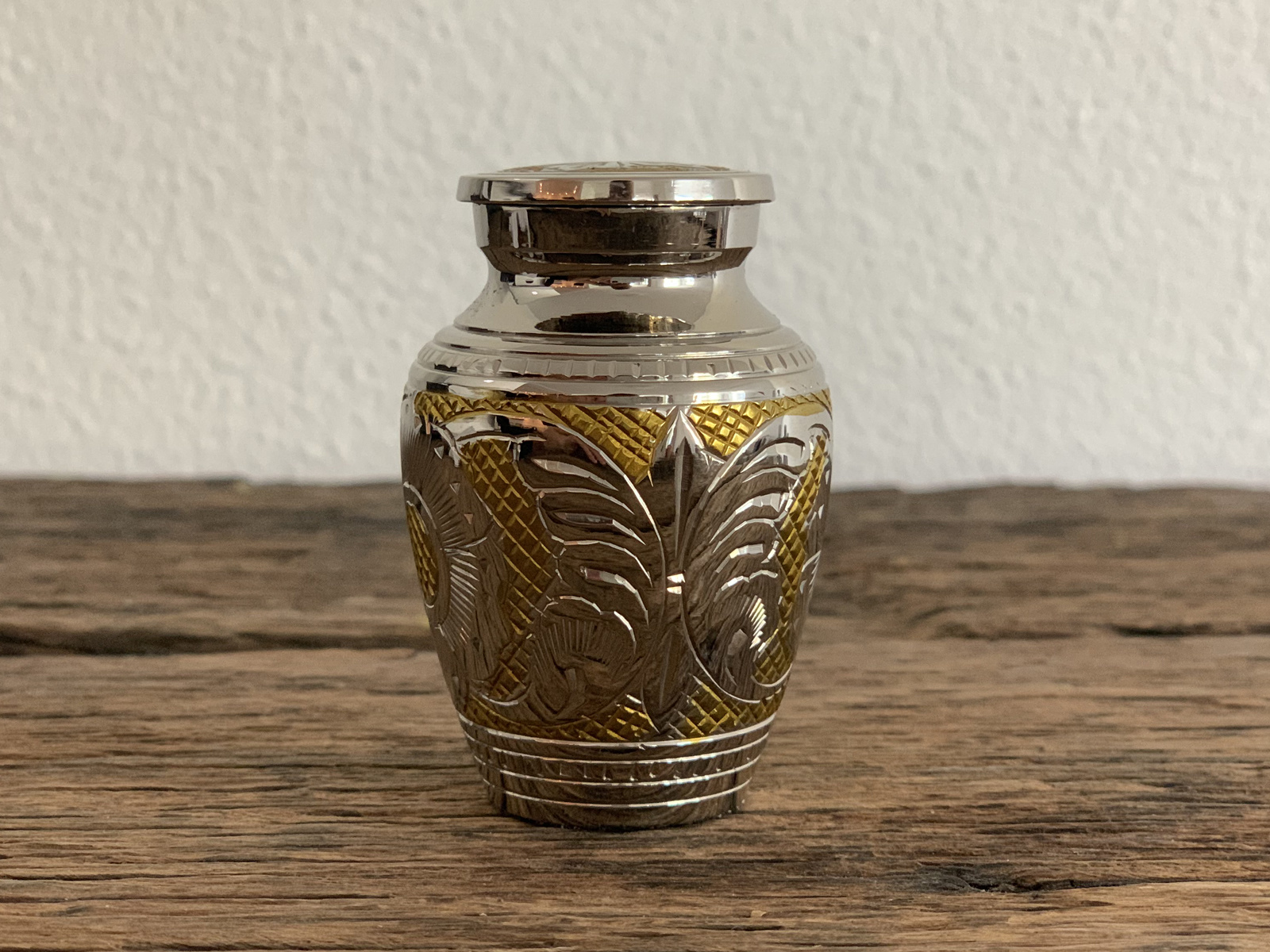  Mini urn zilver en goudkleurig - messing