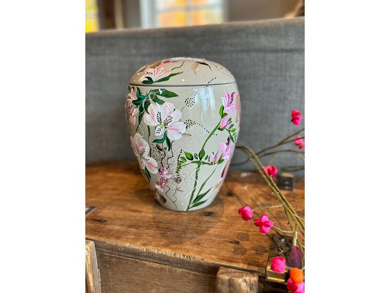 handbeschilderde urn