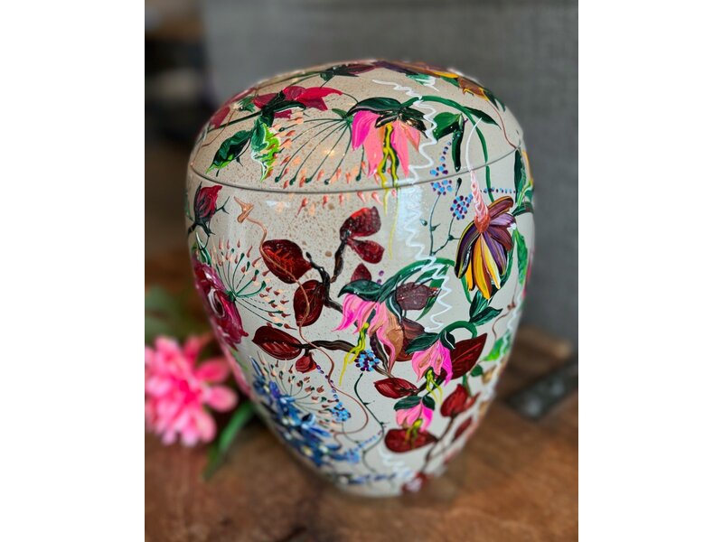 handbeschilderde urn