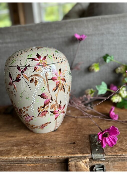 handbeschilderde urn bloemen 1