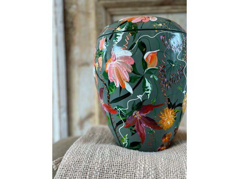 handbeschilderde urn