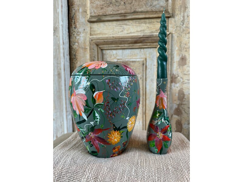 handbeschilderde urn