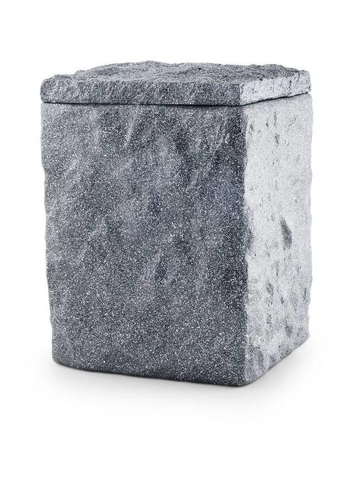 Basalt zee urn - bio