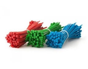 Plastic cable ties