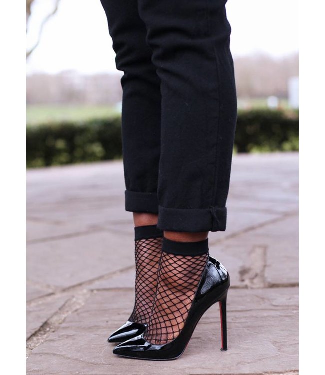 MARIANNE Kiki zwarte visnetsokjes