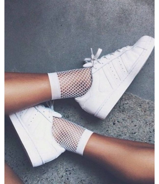 MARIANNE Kiki zwarte visnetsokjes