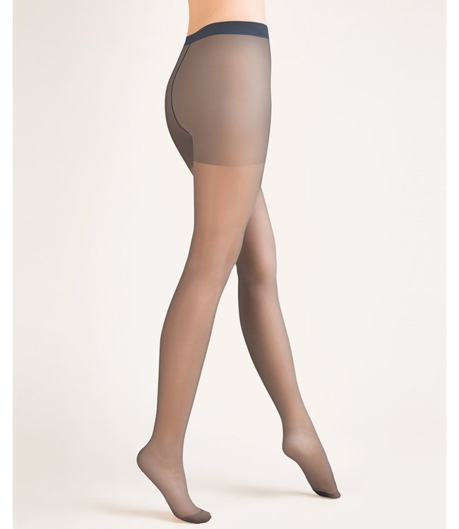 Classic 20 lichtgrijze panty satijnglans - Foto 6 Soshin