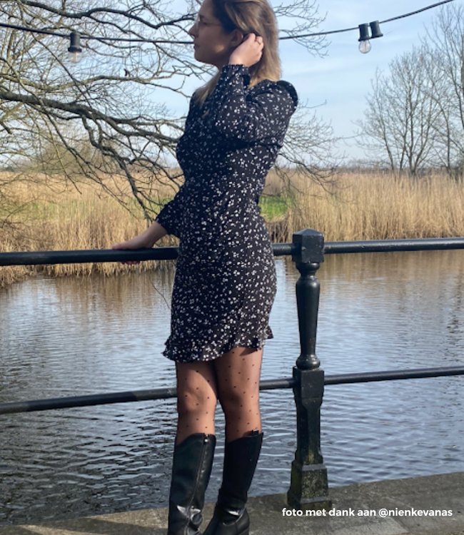 FIORE Kim 15 HUIDKLEUR panty met stippen