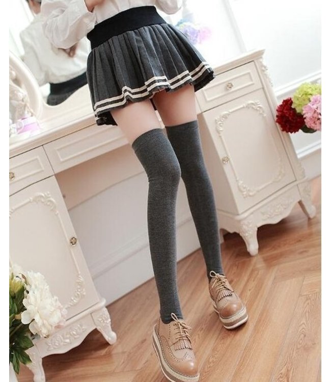 BONNIE DOON Jill grijze overknee sokken