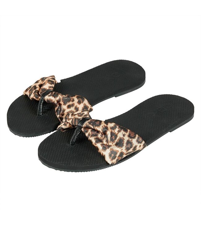XQ Leopard sandalen / teenslippers