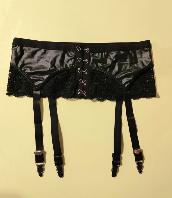 SOSHIN Atrani zwarte, leatherlook gordel