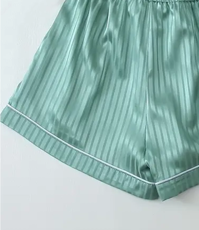 SOSHIN Chermaine satijnen pyjamashorts