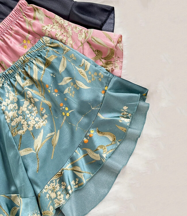 Kyona satijnen broekje in 3 kleuren - Foto 3 Soshin