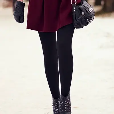 PRETTY POLLY