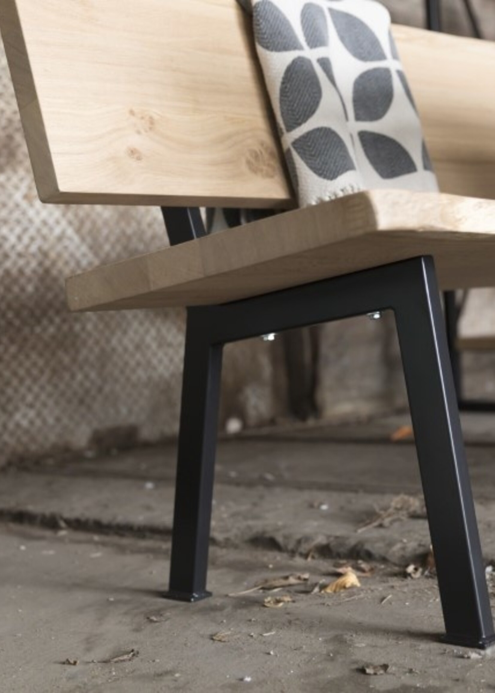 Losse industriele bankpoot met leuning zwart