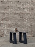 Salon Trapezium tafelpoot zwart