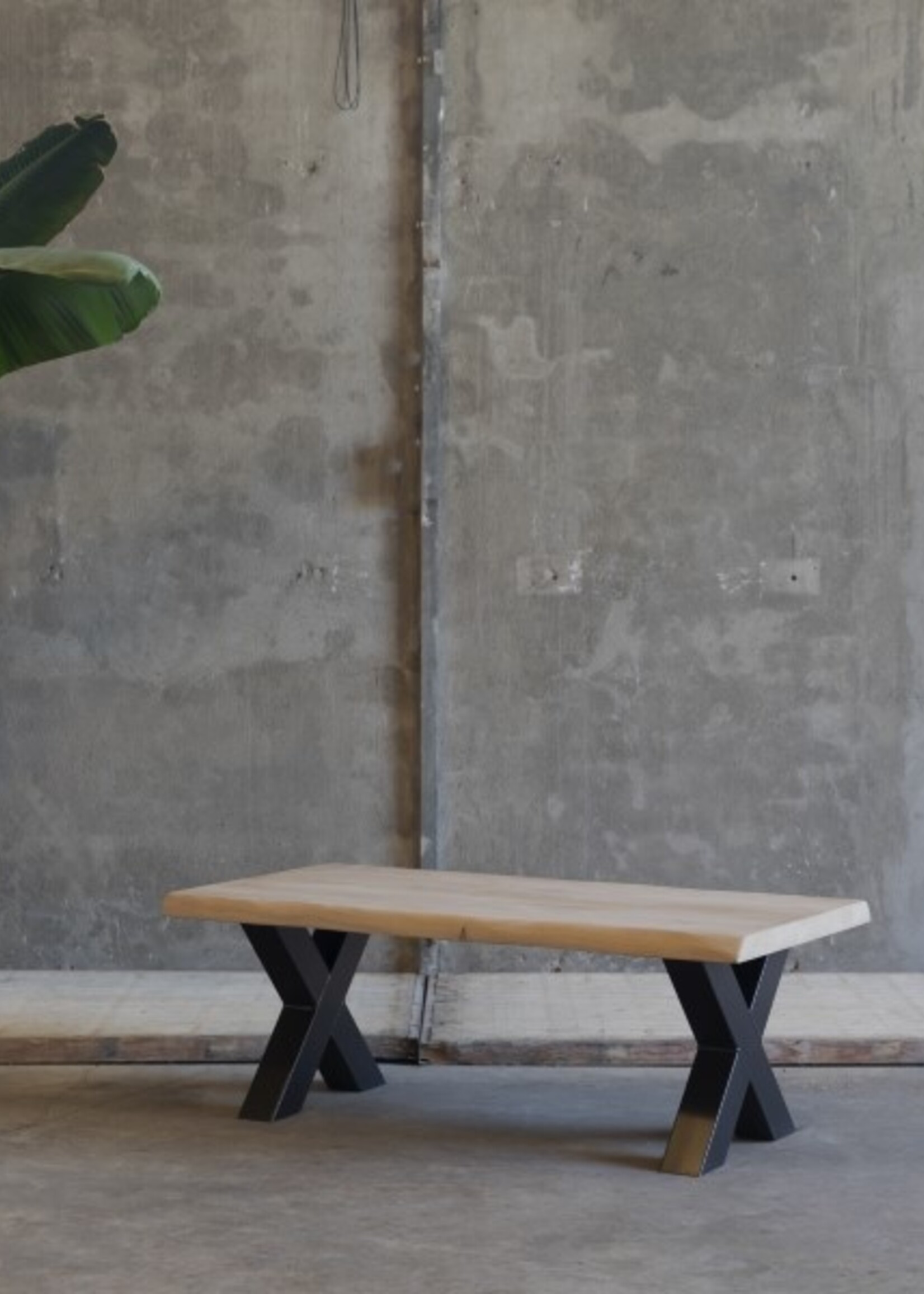 Handgemaakte industriele Salontafel poten model X standaard wit