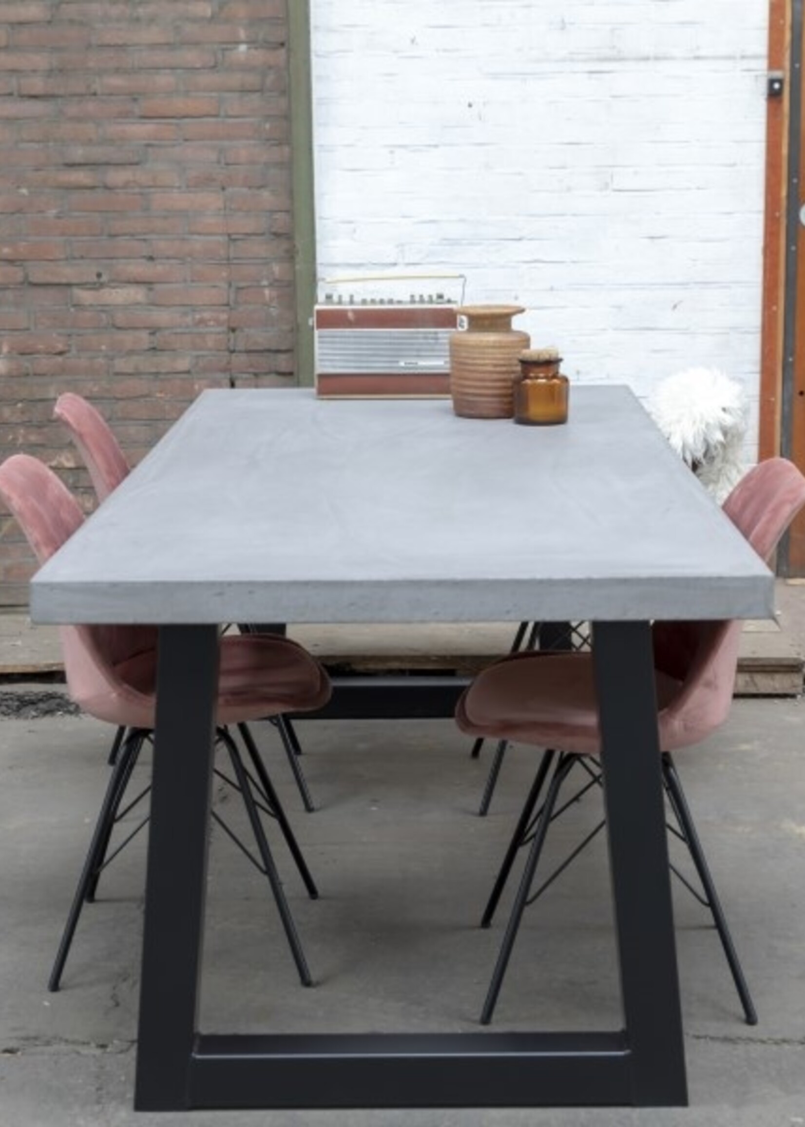 Handgemaakt Industrieel tafelonderstel Trapezium poot standaard zwart