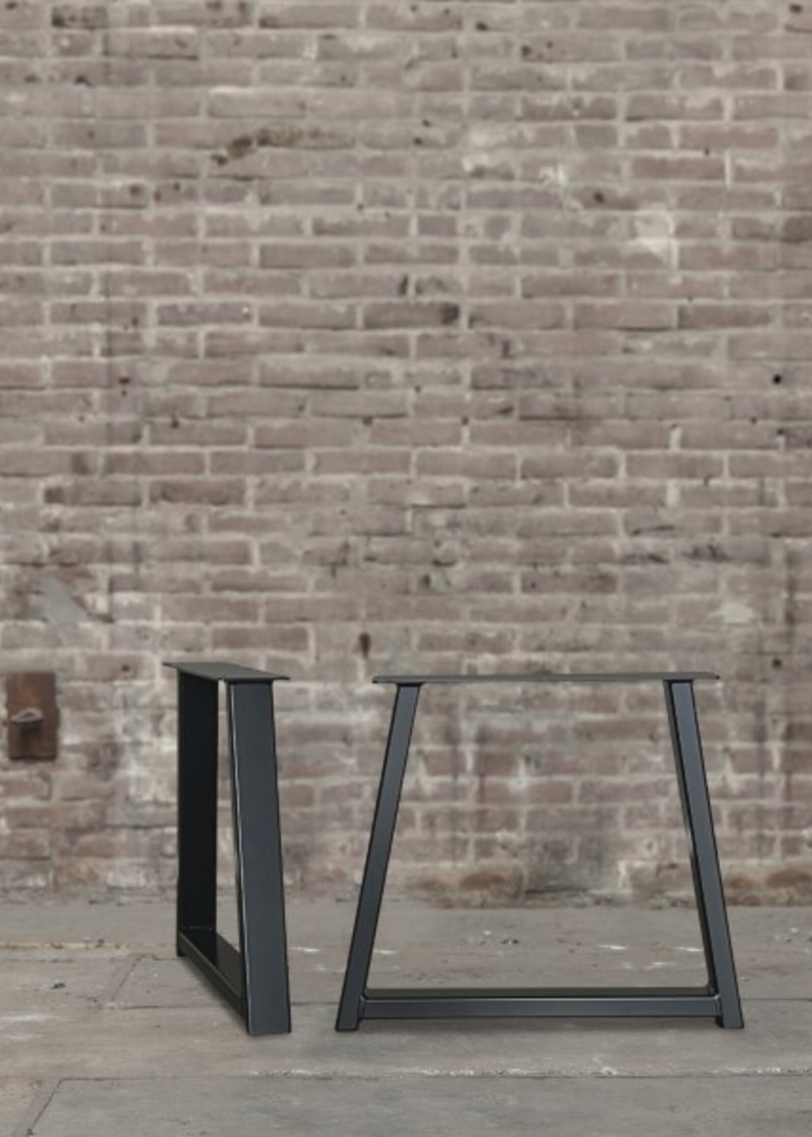 Salontafel poten model Trapezium salon small zwart