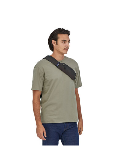 Patagonia  Patagonia Atom Sling 8L - Black