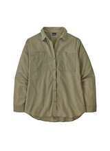 Patagonia  Patagonia Womens Lightweight A/C Buttondown Shirt - Green