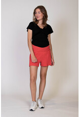 Love2Wait Love2Wait short Crepe - Coral red - C241043 078