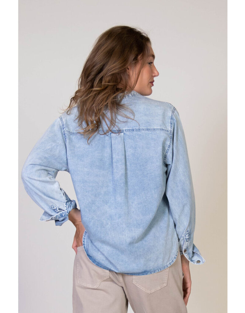 Love2Wait Love2Wait Blouse Denim - light blue C241009 020