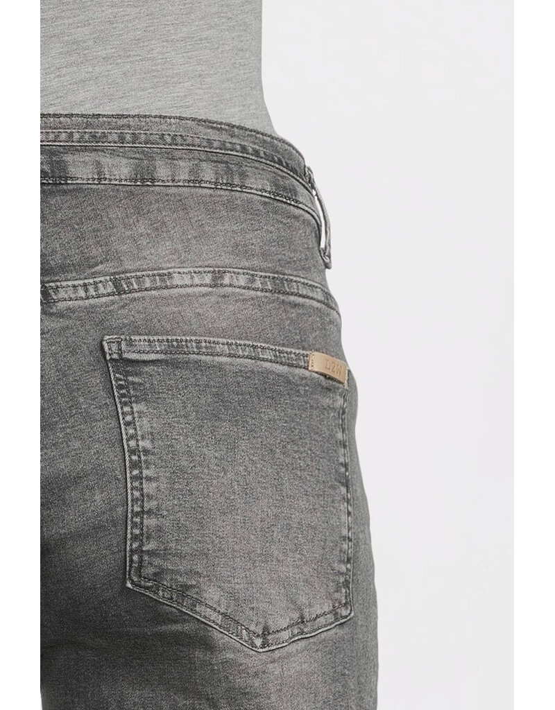 Love2Wait Love2Wait jeans Kate Tapered Wide Leg - Grey B999037 025