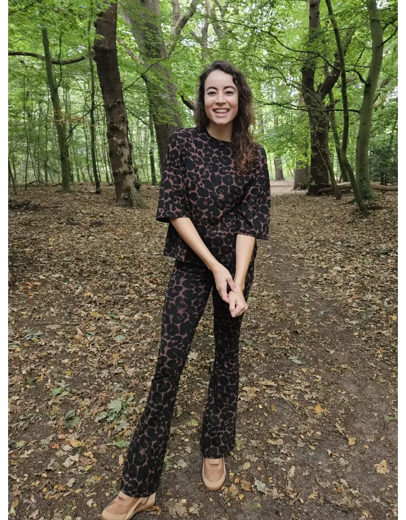 Swan of the People - flared pants Leopard bruin