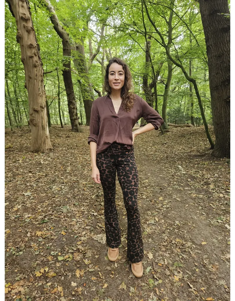 Swan and the People - flared pants Leopard bruin