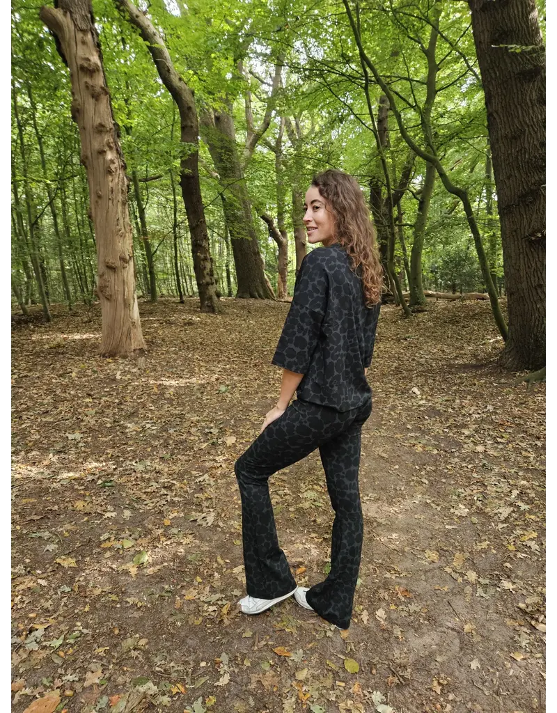 Swan and the People - flared pants Leopard groen