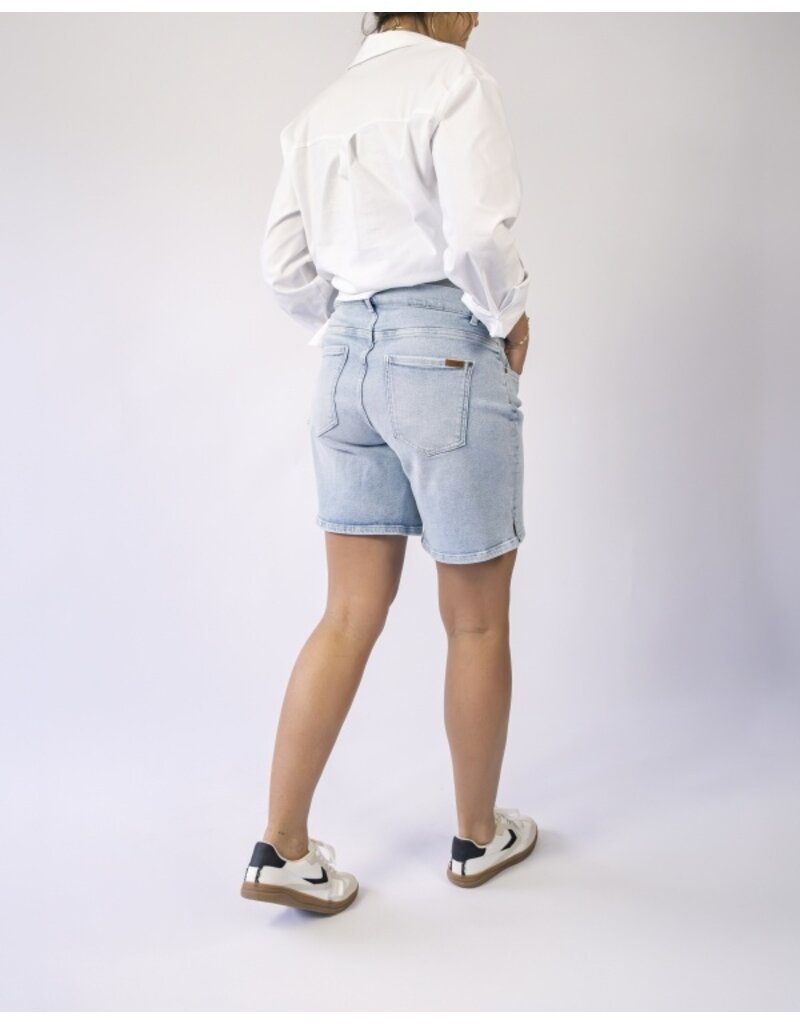 Love2Wait Love2Wait Jeans short wide leg | Light wash | B999 Jara 020