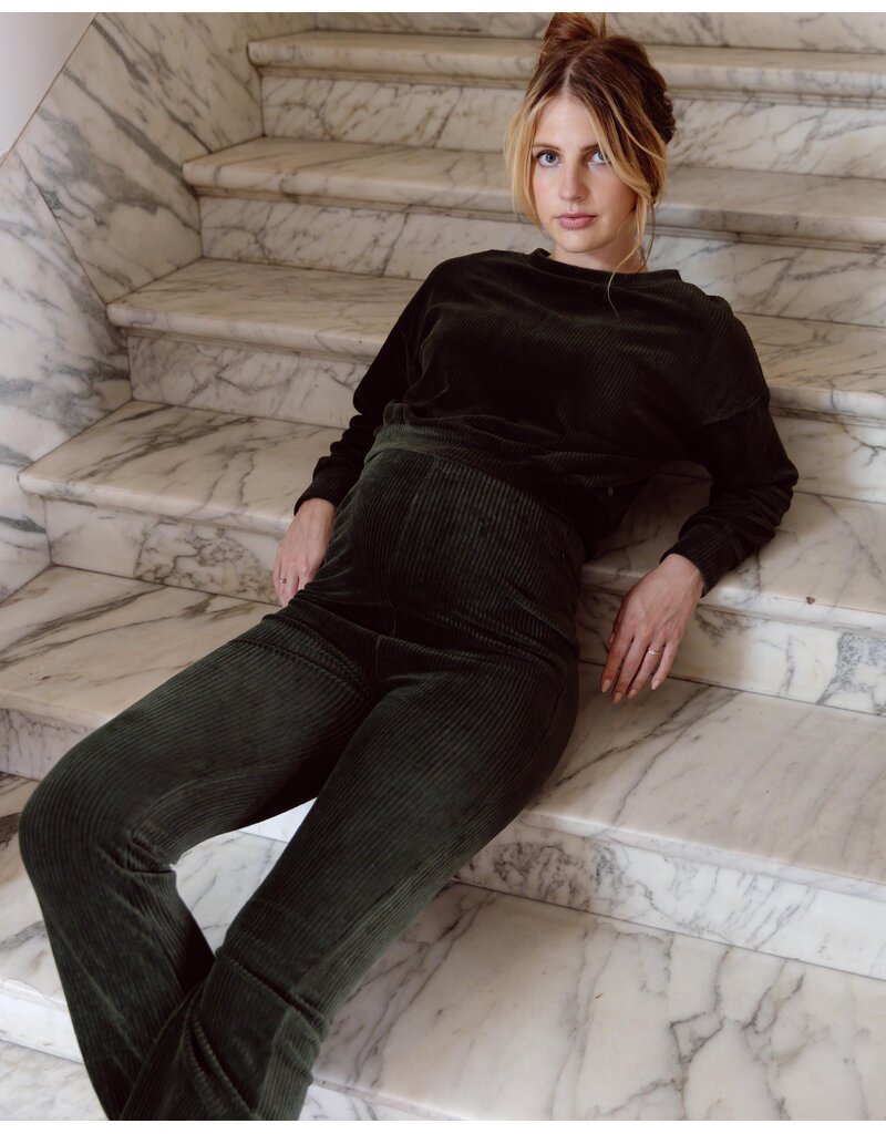 Love2Wait Love2Wait Pants Flared rib velvet - Olive - C252001 054