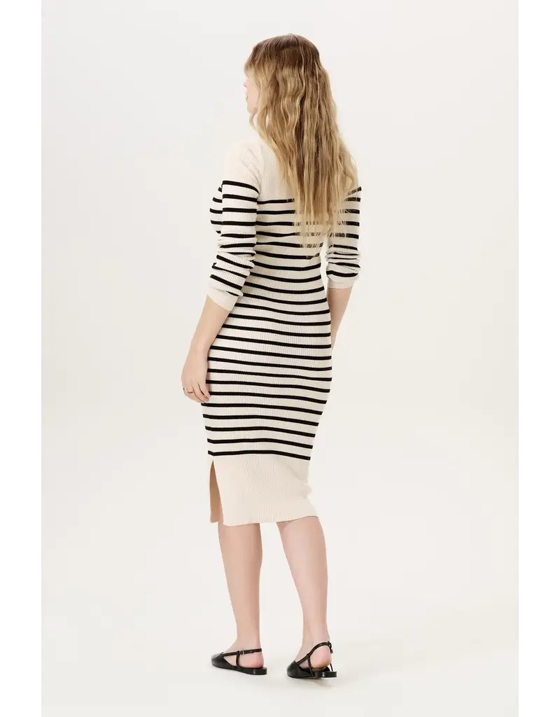 Noppies Noppies offwhite-zwart gestreepte midi zwangerschapsjurk met split - 1604514 2334