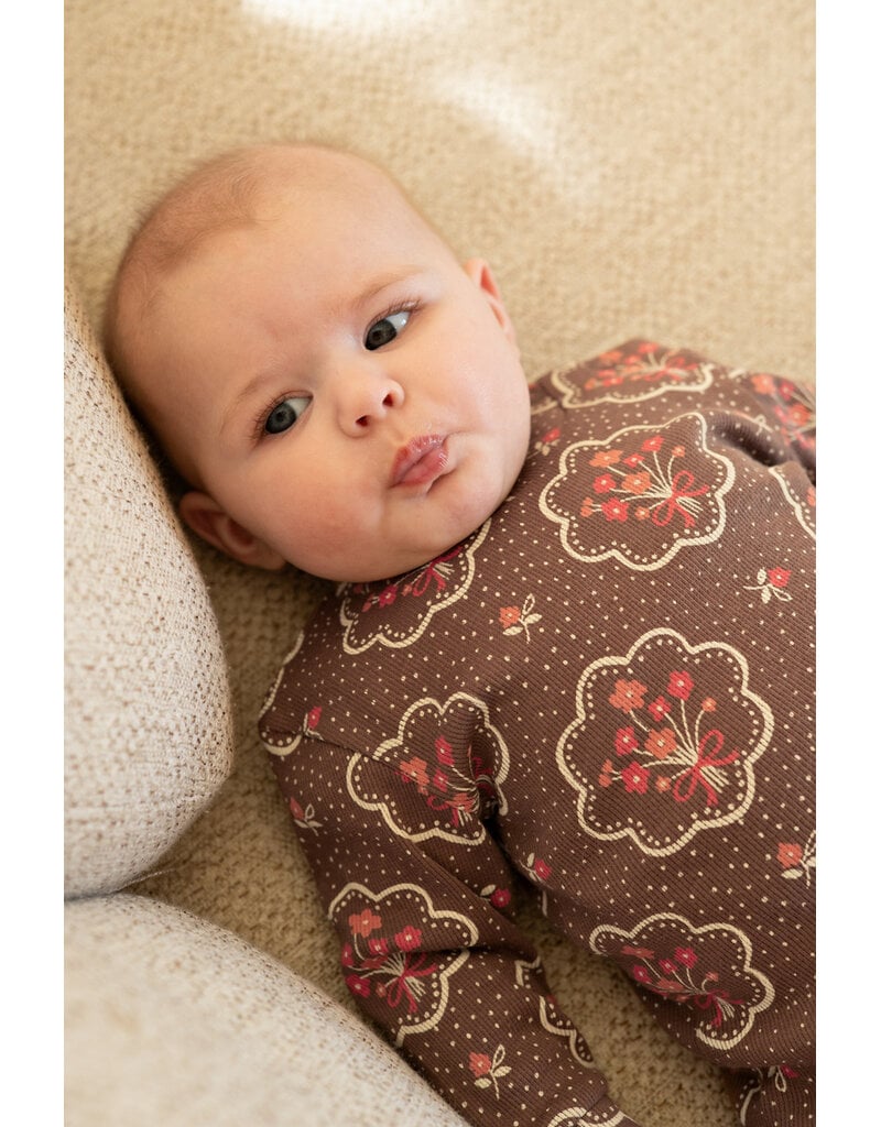 Feetje Baby Feetje Premium Limited pyjama Maddie Medallion – Bruin
