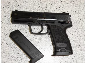 Heckler & Koch USP Standard.