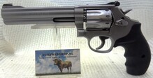 Smith & Wesson S & W Revolver .22 LR VERKOCHT