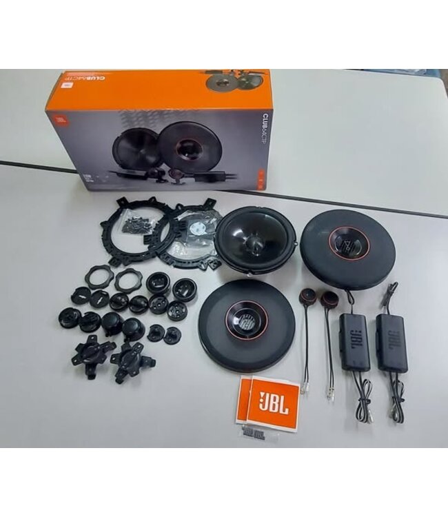 JBL Club 64CTP