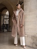 Attentif   Bontjas dames lang met capuchon camel