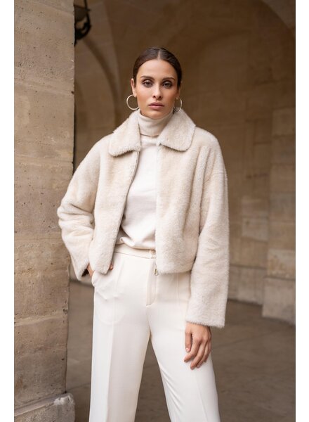 Attentif   Bontjas dames kort beige
