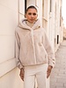 Attentif Bontjas dames kort beige
