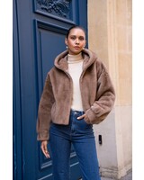 Attentif Bontjas dames kort camel
