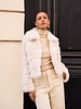 Attentif Bontjas dames kort beige