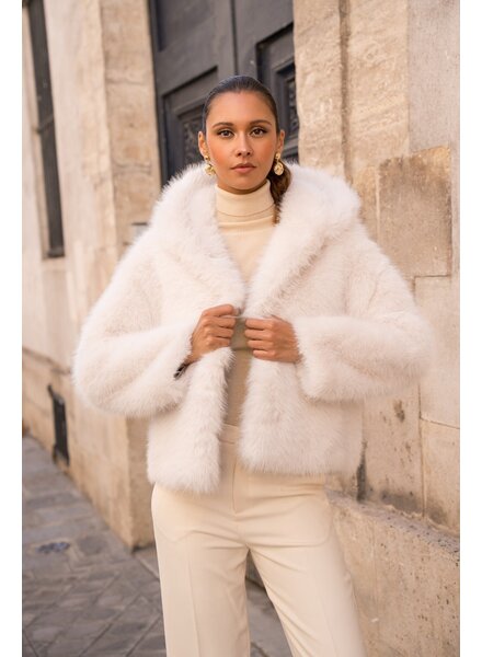 Attentif Bontjas dames kort beige