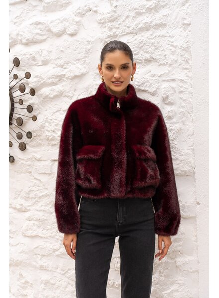 Attentif   Bontjas dames kort bordeaux