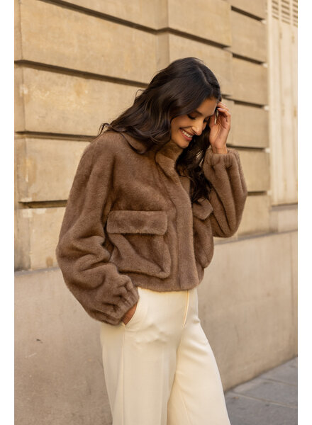 Attentif   Bontjas dames kort camel