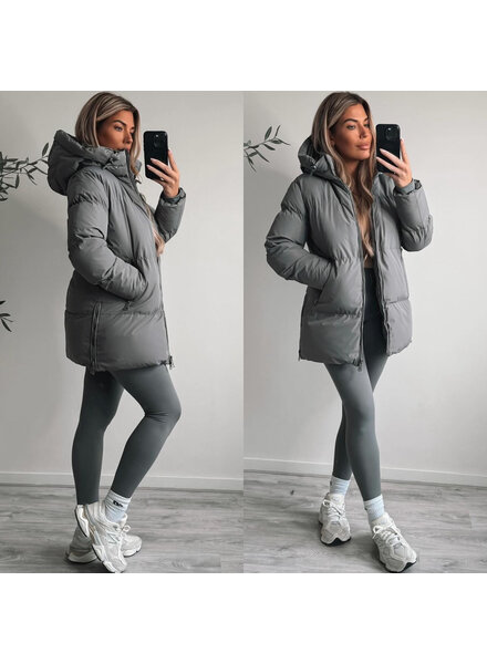 Dames winterjas halflang gewatteerd grijs